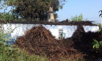 O femeie cu doi copii din satul Piatră au rămas fără casă, în urma unui incendiu